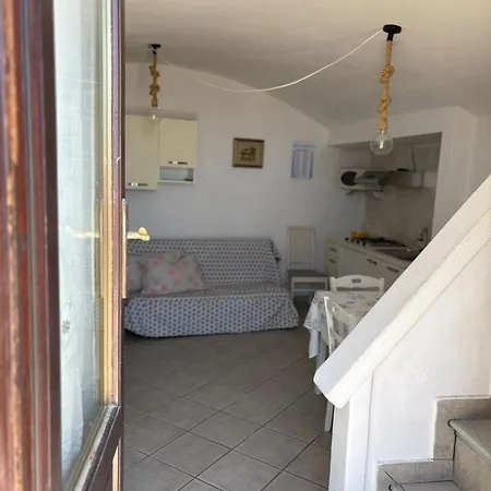 La Tana Apartment *